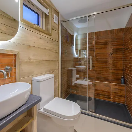 Glamping - Ross Road Killarney