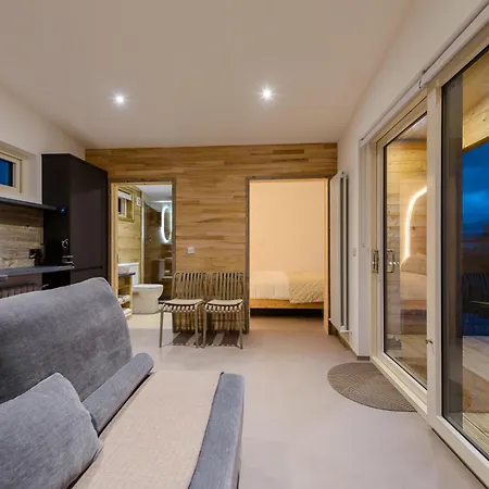 Lodge Glamping - Ross Road Killarney