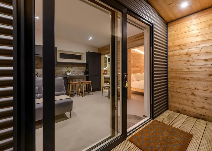 Glamping - Ross Road *