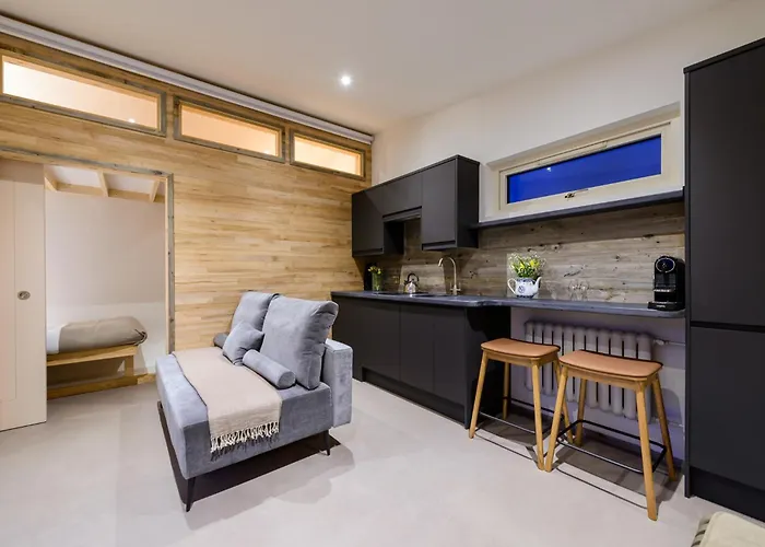 Glamping - Ross Road Lodge Killarney