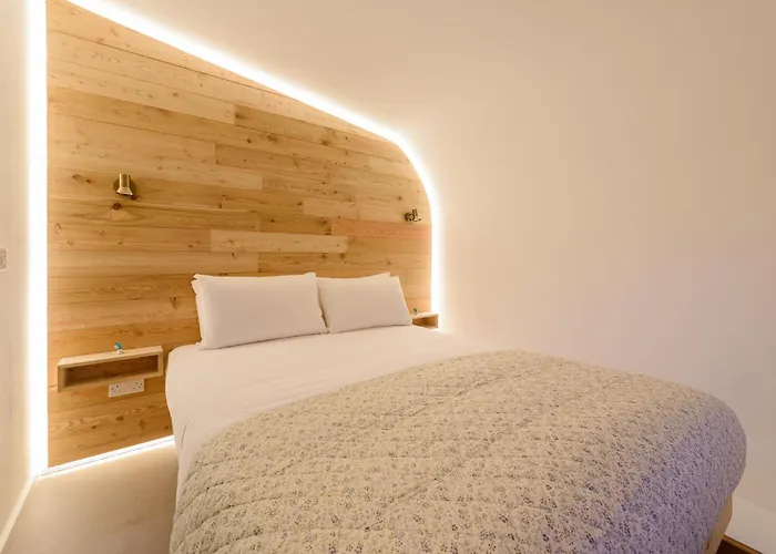 Glamping - Ross Road